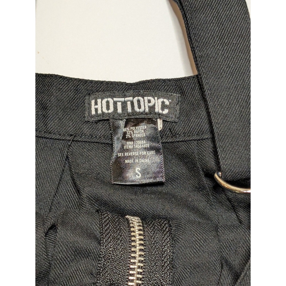 Hot Topic Black Pleated Suspender Skirt Front Zip O-Ring Goth Punk Small - Picture 2 of 3